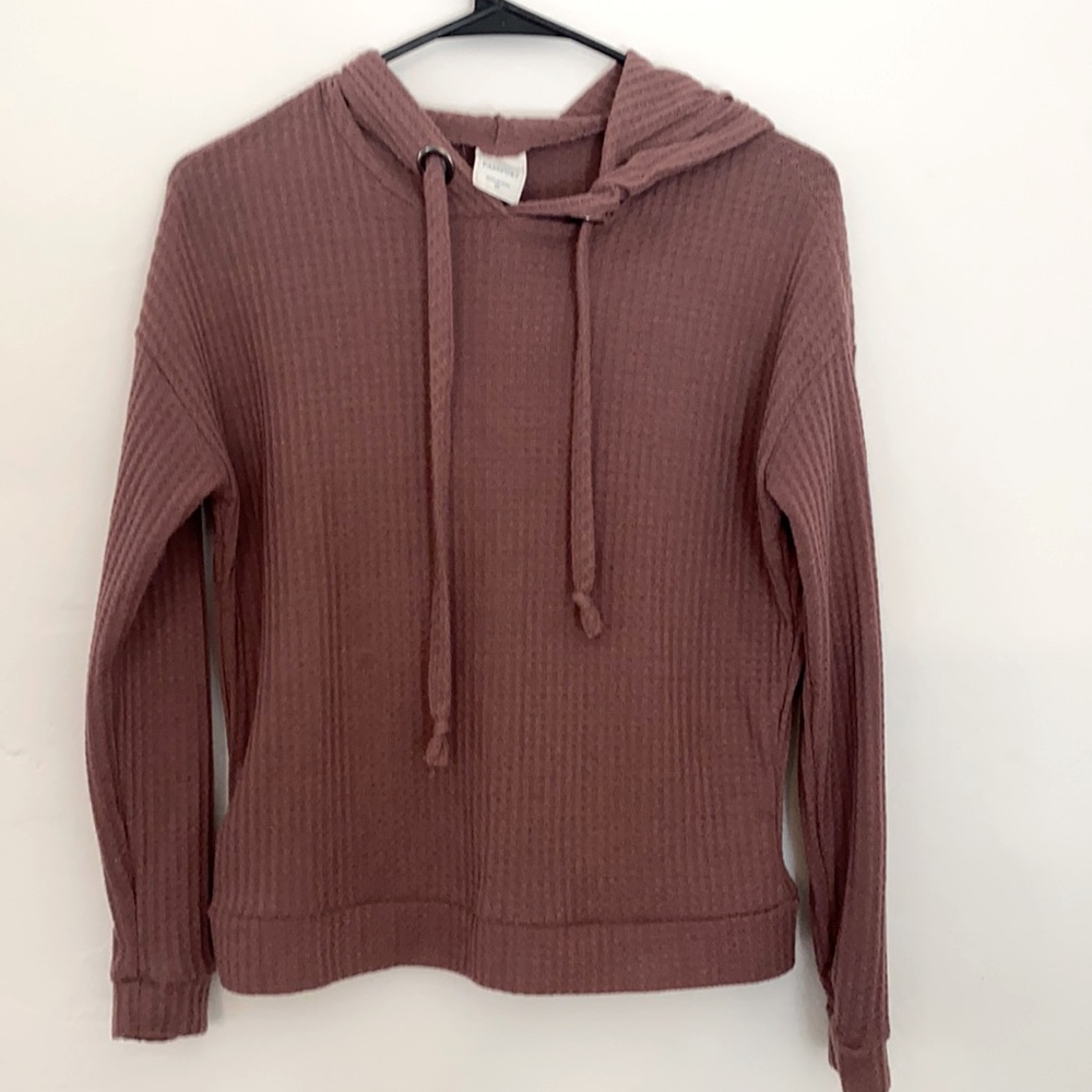 PASSPORT PULLOVER HOODIE